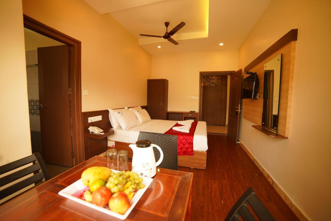 Del-679 Hotel Munnar Exterior photo