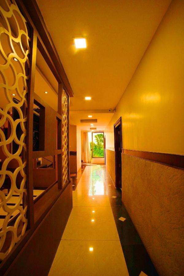 Del-679 Hotel Munnar Exterior photo