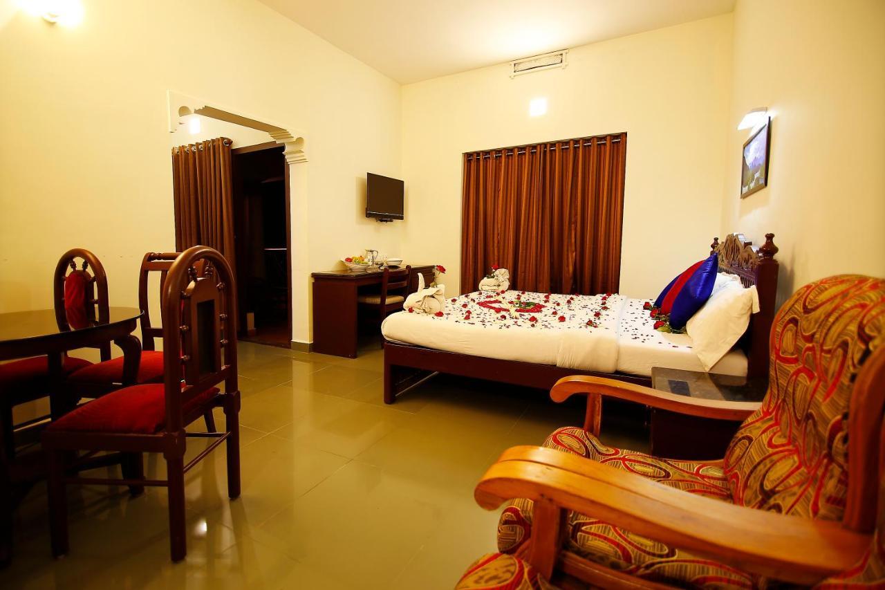 Del-679 Hotel Munnar Exterior photo