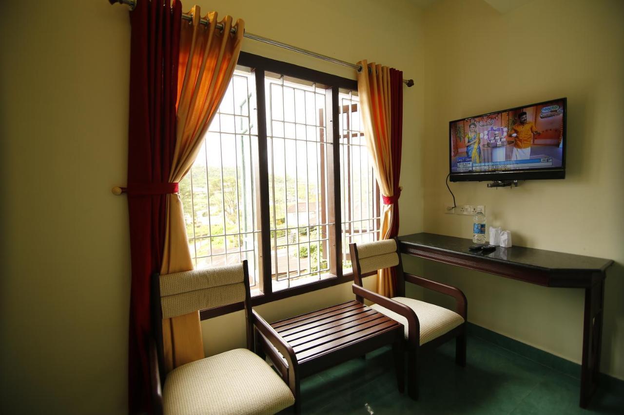 Del-679 Hotel Munnar Exterior photo