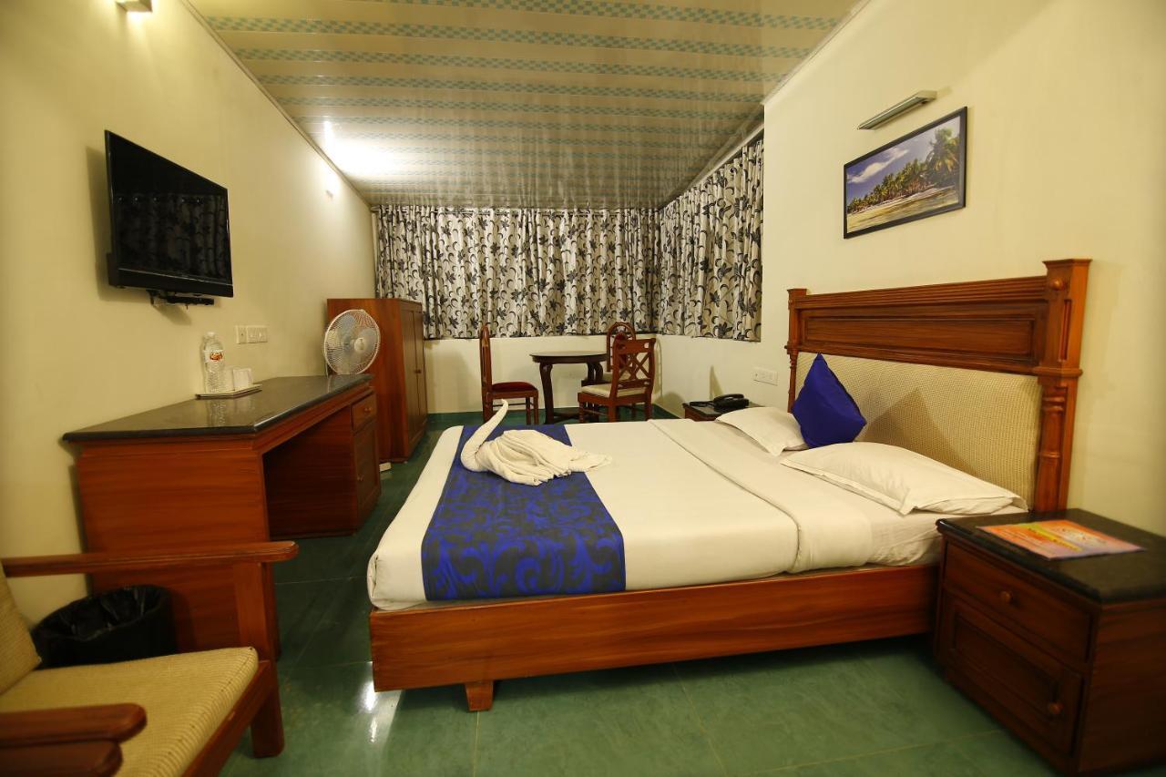 Del-679 Hotel Munnar Exterior photo